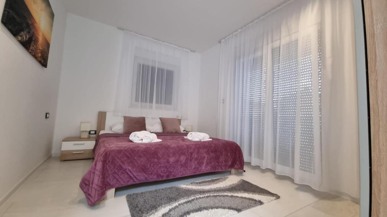 Holiday House Gavran فوديس المظهر الخارجي الصورة
